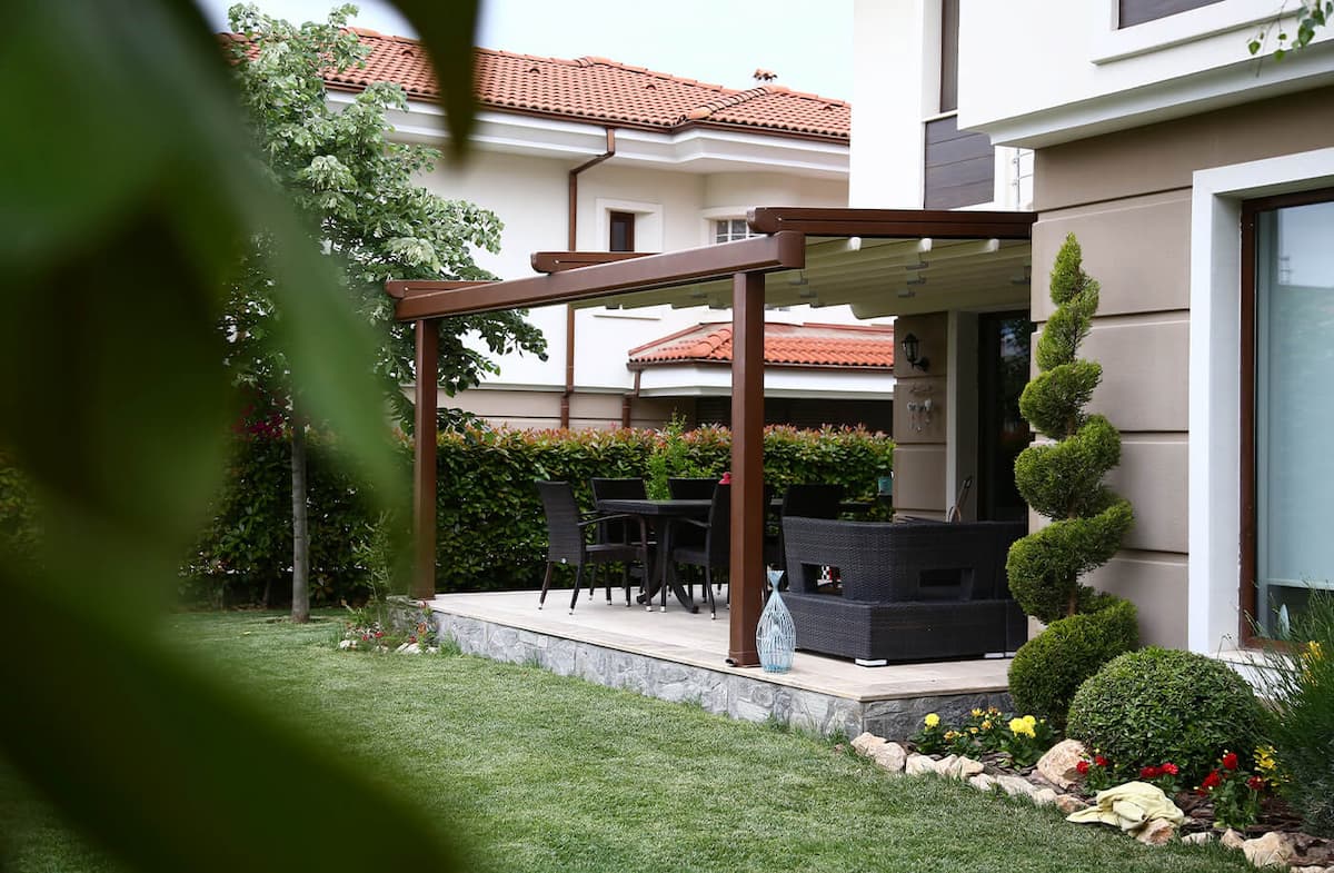 Cedrus pergola slika 4